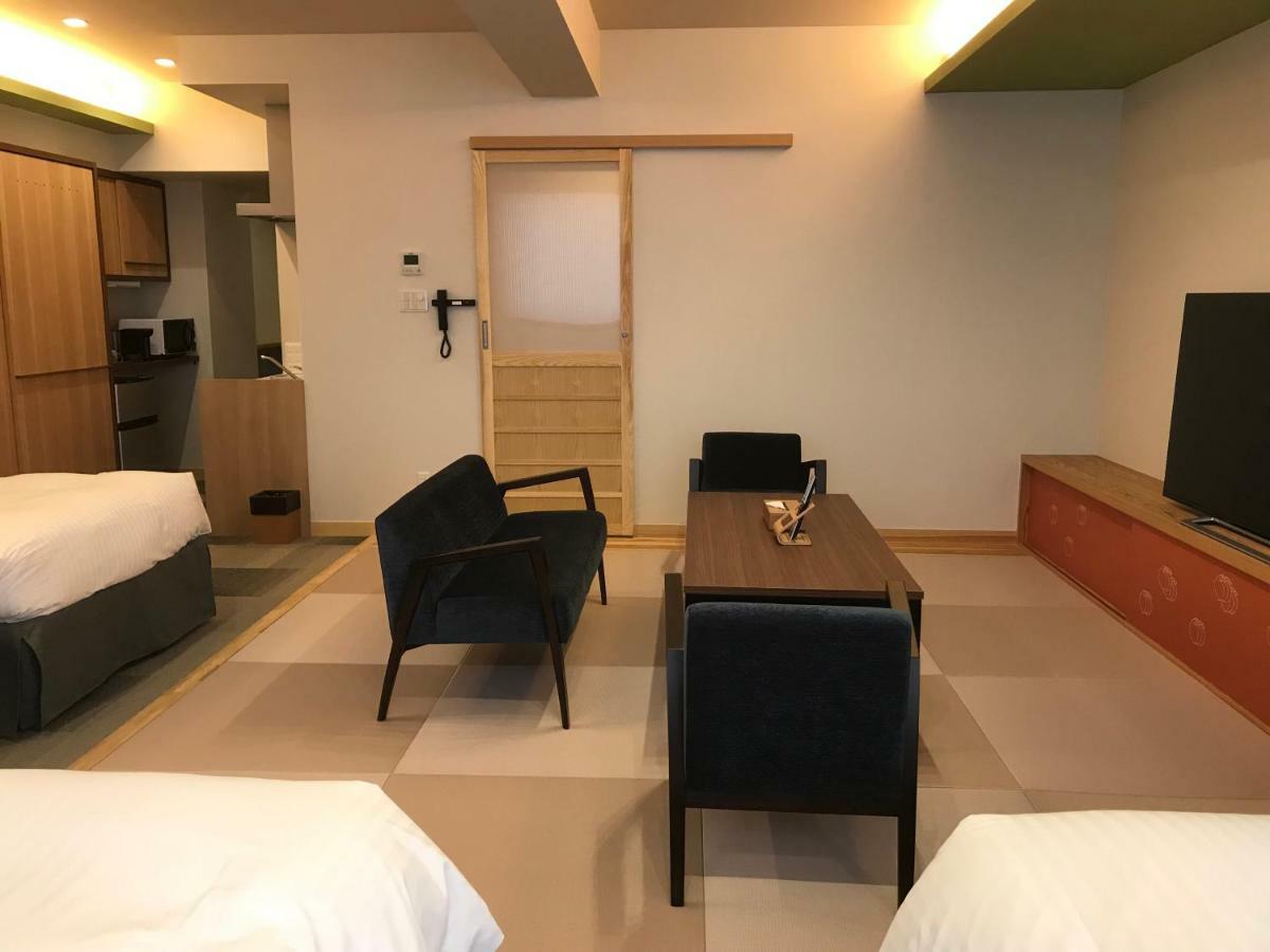 Hotel Yururito Osaka Esterno foto