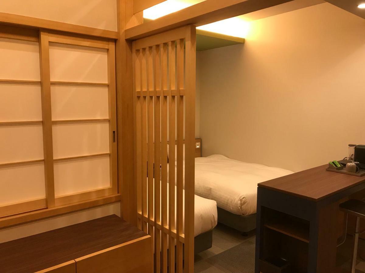Hotel Yururito Osaka Esterno foto