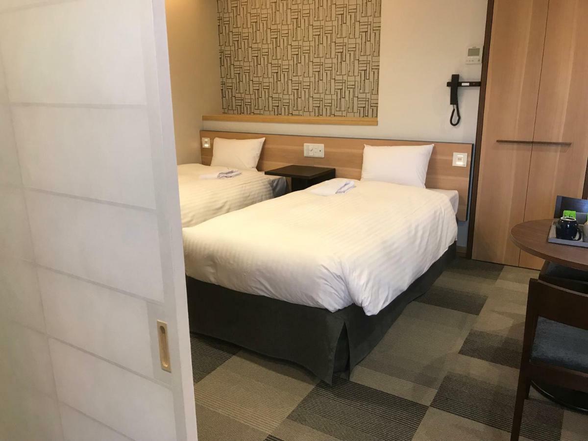 Hotel Yururito Osaka Esterno foto