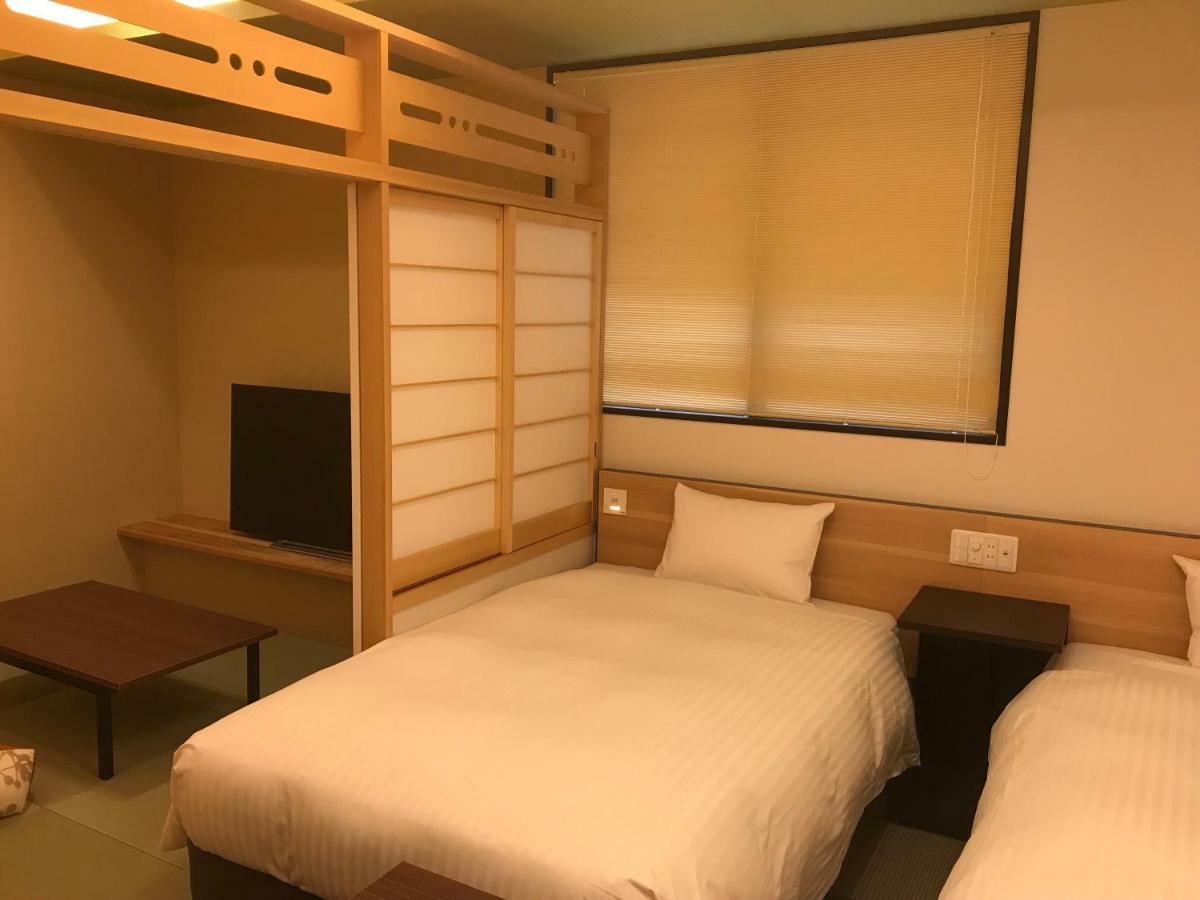 Hotel Yururito Osaka Esterno foto