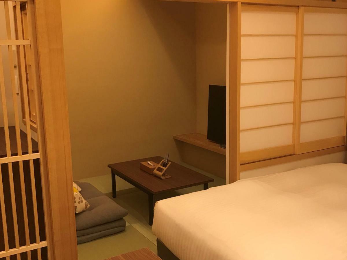 Hotel Yururito Osaka Esterno foto